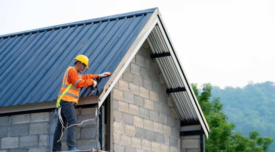Professional residential roofers in Fair Play, SC